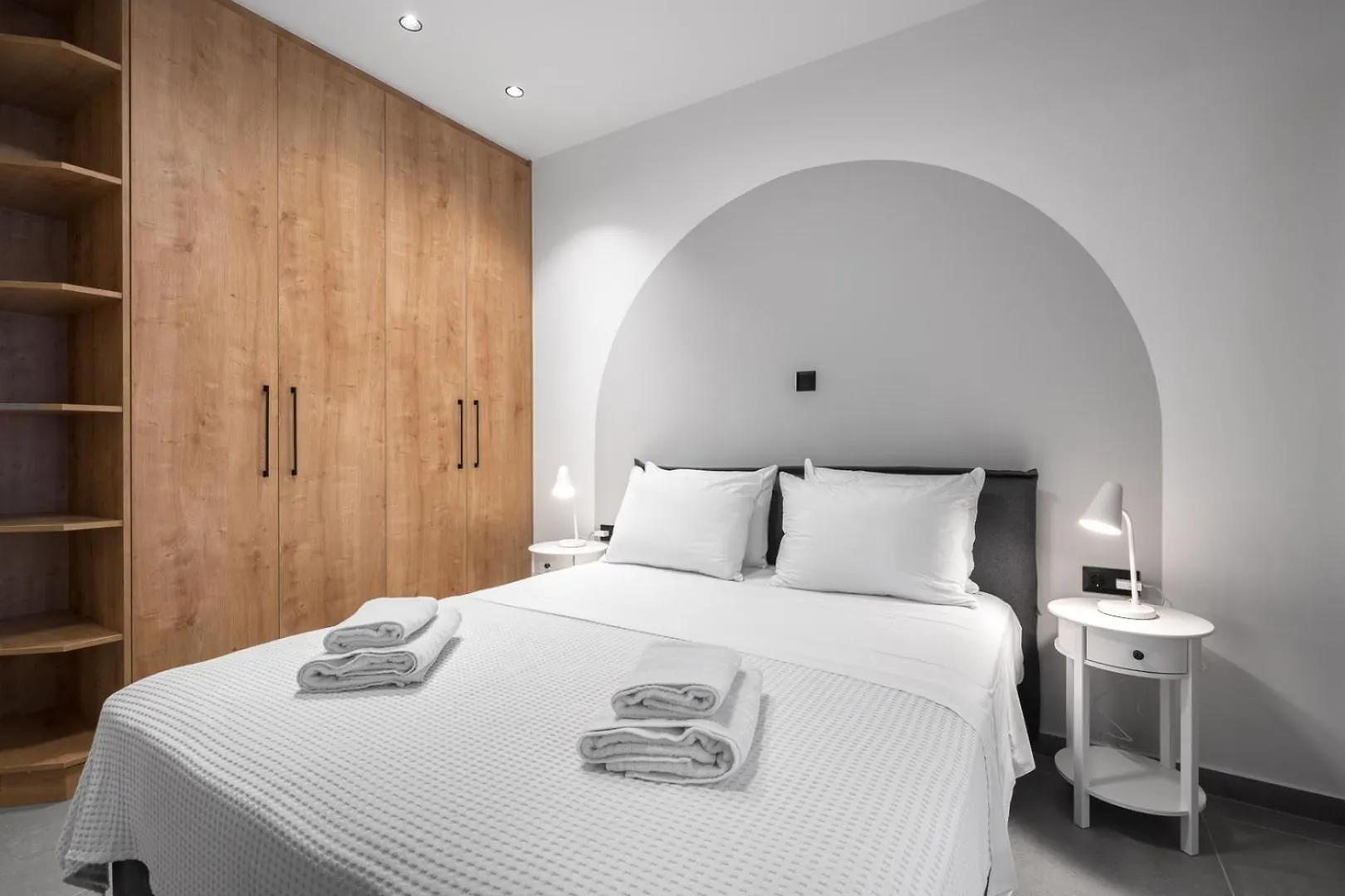 סלוניקי #Luxlikehome City Glow Apartment יוון